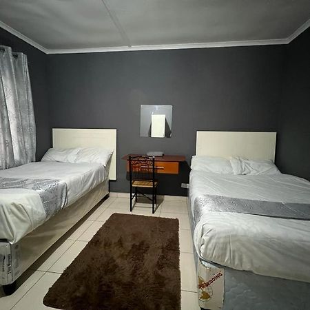 Golden Bamboo Hotel Nyanda Eksteriør billede